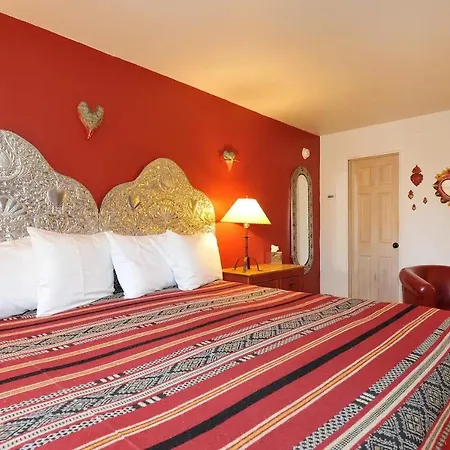 Casa Cuma Bed & Breakfast