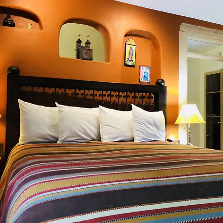 Casa Cuma Bed & Breakfast Santa Fe