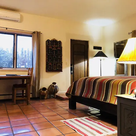Casa Cuma Bed & Breakfast
